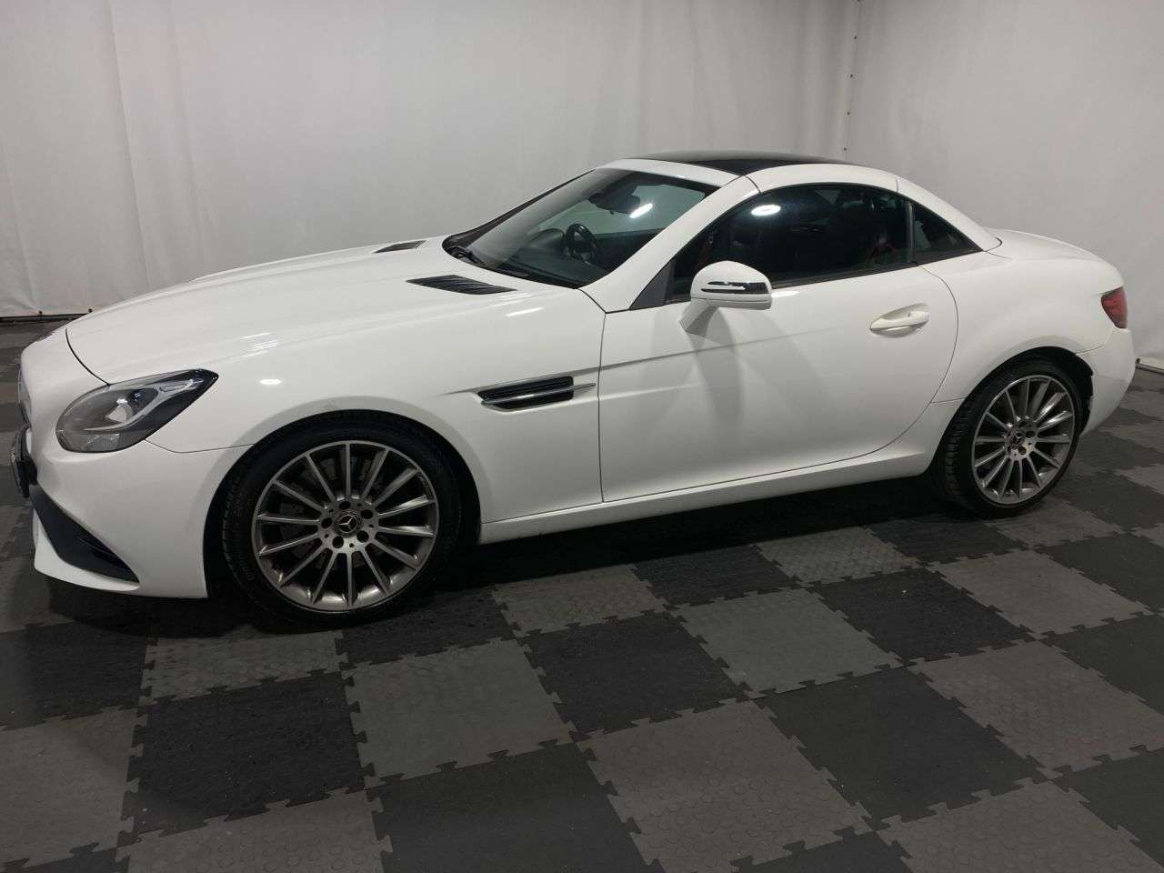 2017 MERCEDES-BENZ SLC 2017 MERCEDES-BENZ SLC