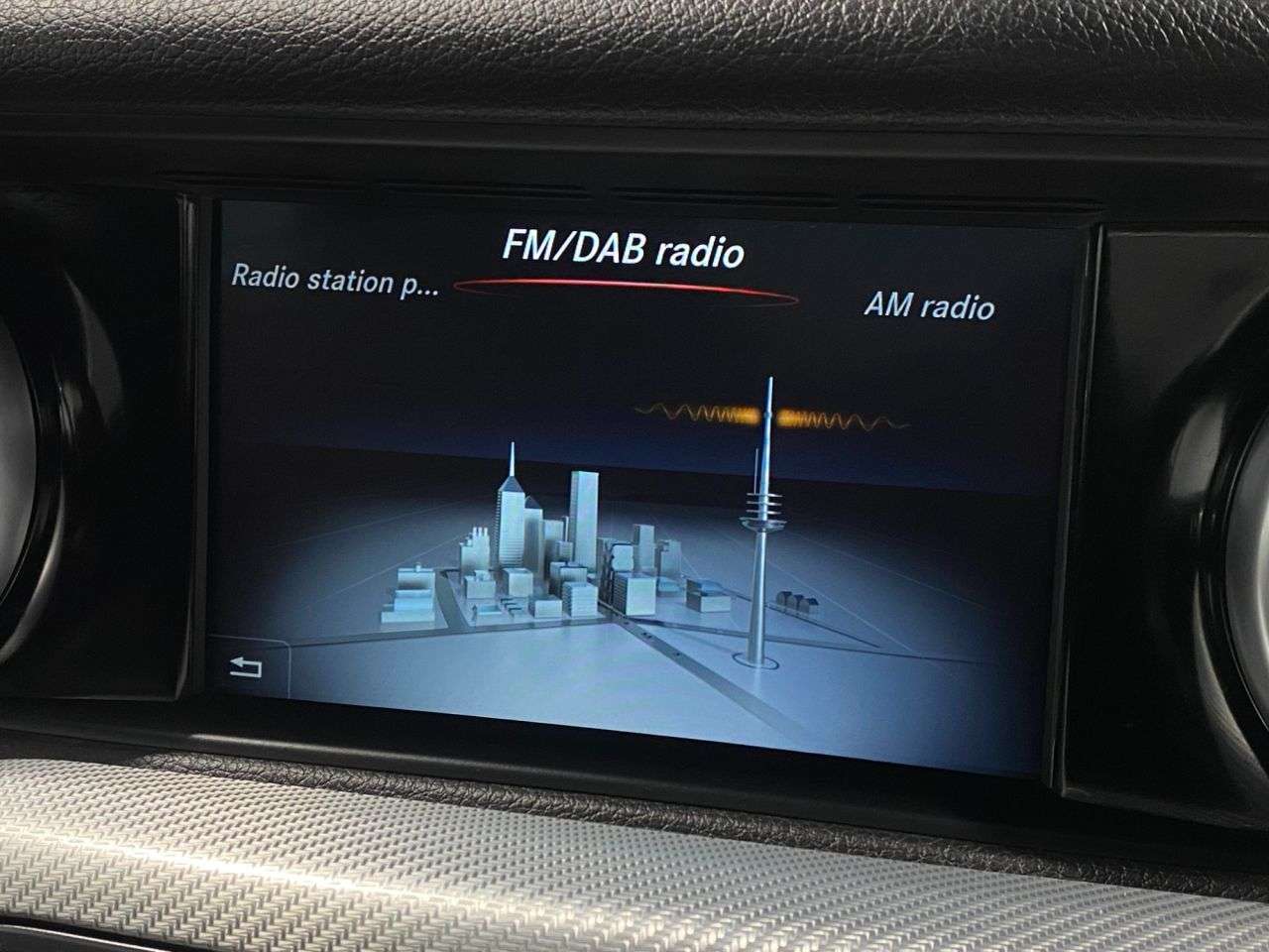 2017 MERCEDES-BENZ SLC 2017 MERCEDES-BENZ SLC