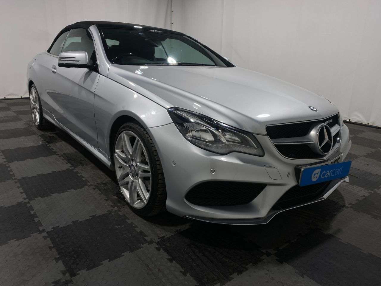 A 2015 MERCEDES-BENZ E-CLASS 2.1 E250 CDI AMG Line Cabriolet 2dr Diesel G-Tronic+ Euro 5 (s/s) (204 ps) A 2015 MERCEDES-BENZ E-CLASS 2.1 E250 CDI AMG Line Cabriolet 2dr Diesel G-Tronic+ Euro 5 (s/s) (204 ps)