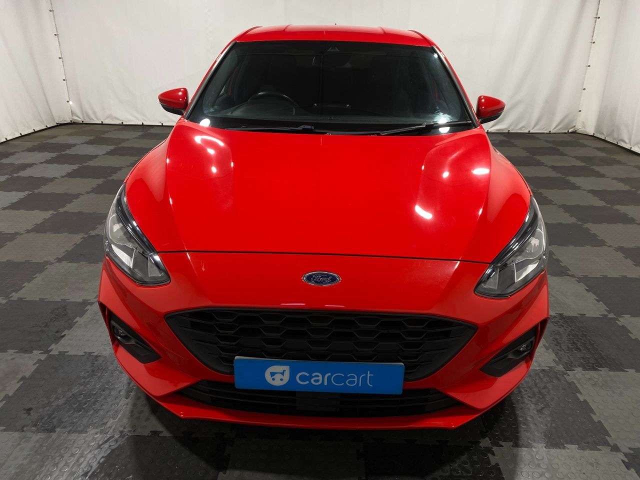 A 2018 FORD FOCUS 1.0T EcoBoost ST-Line Hatchback 5dr Petrol Manual Euro 6 (s/s) (125 ps) (Ra A 2018 FORD FOCUS 1.0T EcoBoost ST-Line Hatchback 5dr Petrol Manual Euro 6 (s/s) (125 ps) (Ra