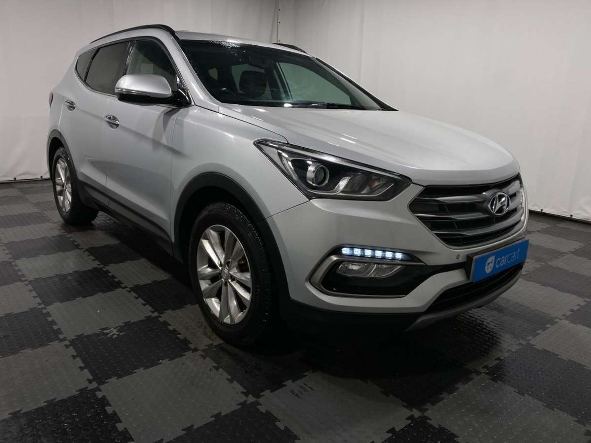 Check out this Hyundai Santa Fe 2018 Diesel Automatic