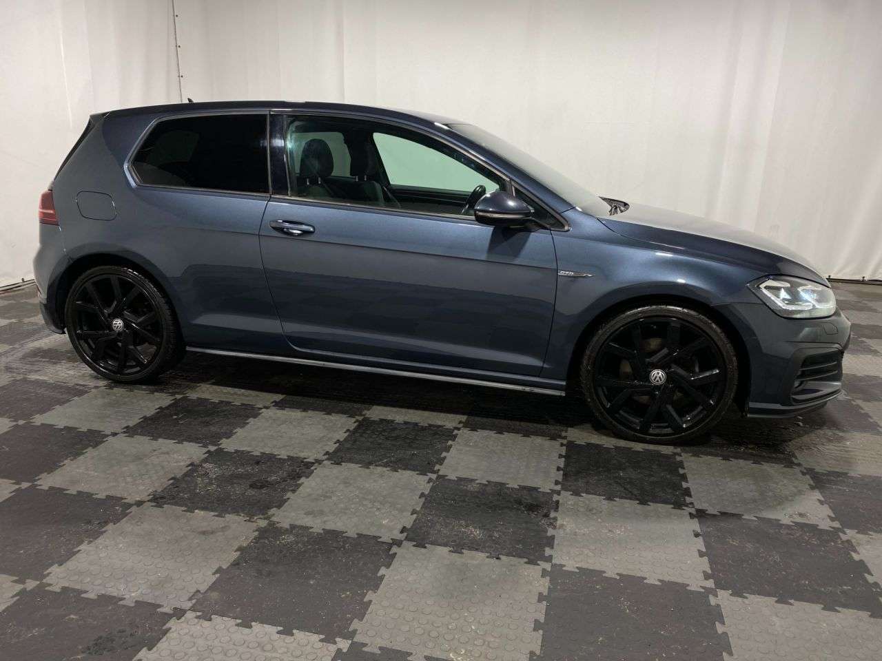 2017 VOLKSWAGEN GOLF 2017 VOLKSWAGEN GOLF