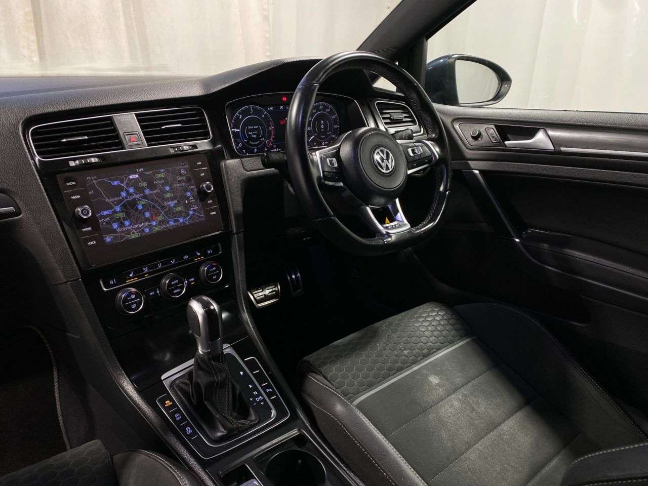 2017 VOLKSWAGEN GOLF 2017 VOLKSWAGEN GOLF