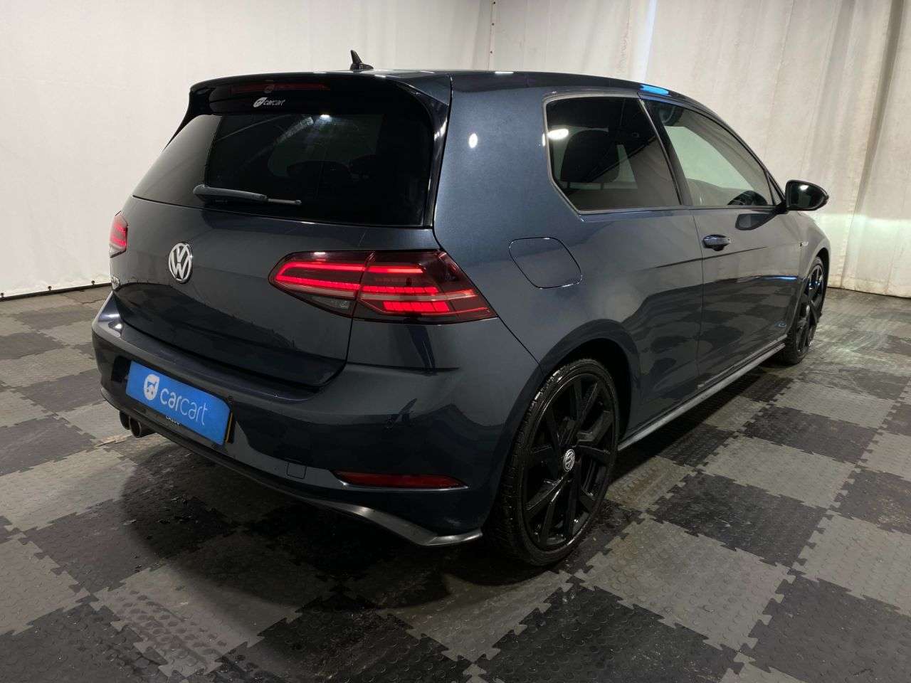 2017 VOLKSWAGEN GOLF 2017 VOLKSWAGEN GOLF