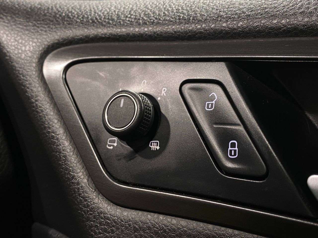 2017 VOLKSWAGEN GOLF 2017 VOLKSWAGEN GOLF