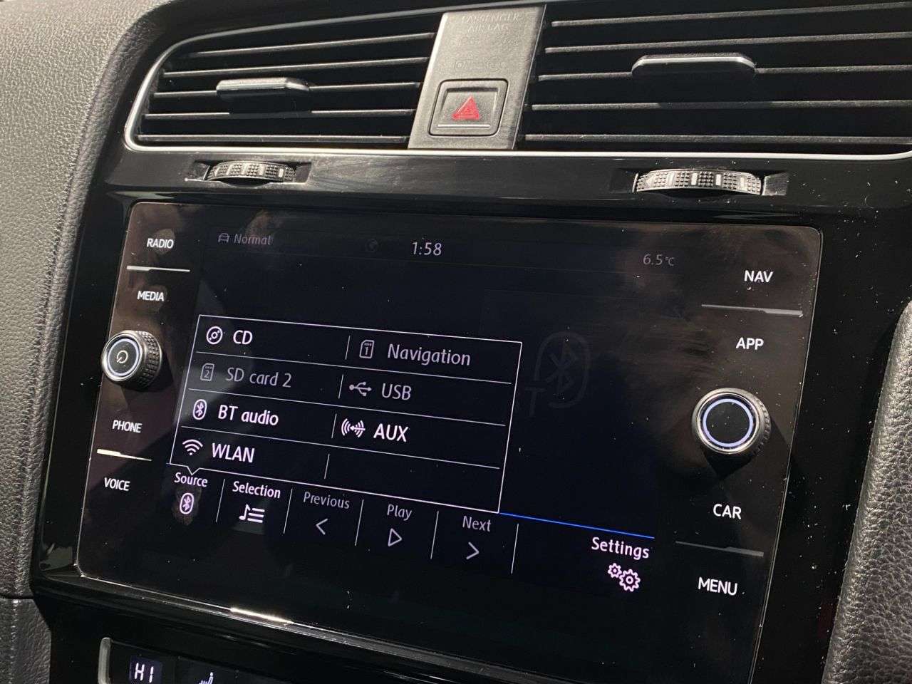 2017 VOLKSWAGEN GOLF 2017 VOLKSWAGEN GOLF
