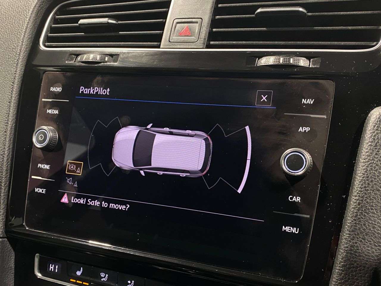 2017 VOLKSWAGEN GOLF 2017 VOLKSWAGEN GOLF