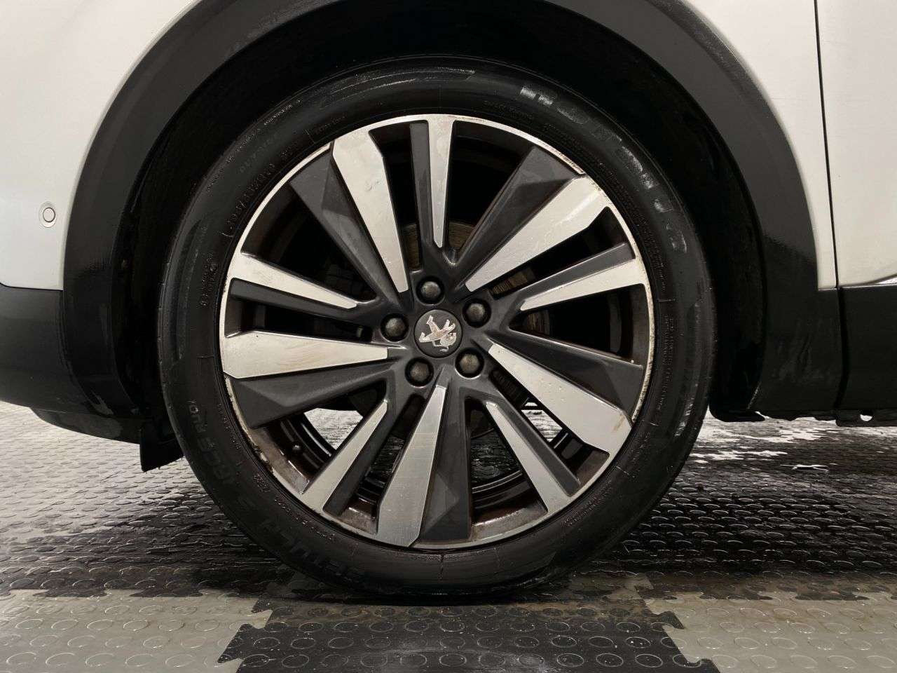 2018 PEUGEOT 5008 2018 PEUGEOT 5008