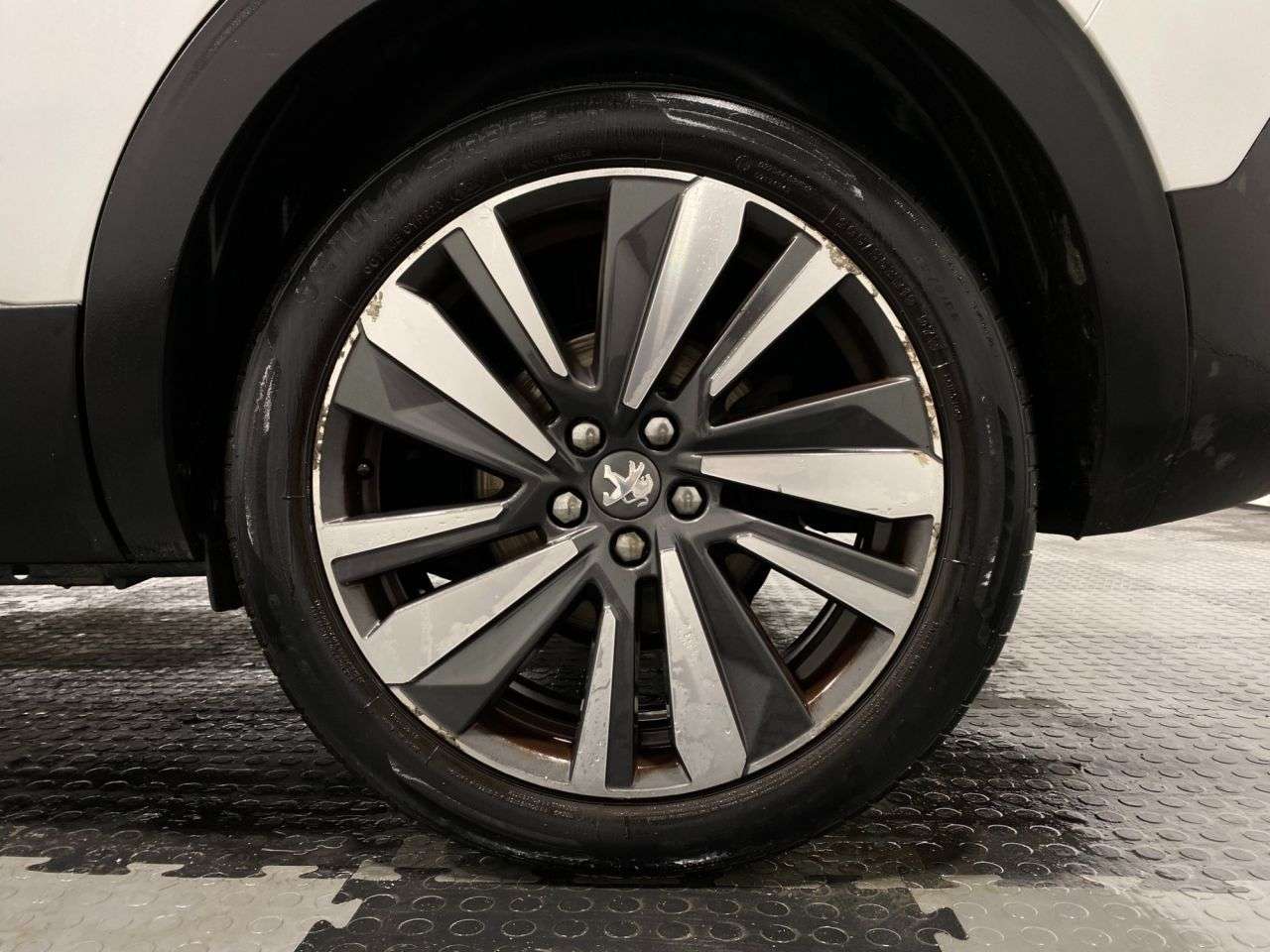 2018 PEUGEOT 5008 2018 PEUGEOT 5008