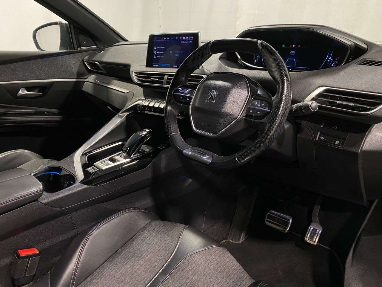 2018 PEUGEOT 5008 2018 PEUGEOT 5008