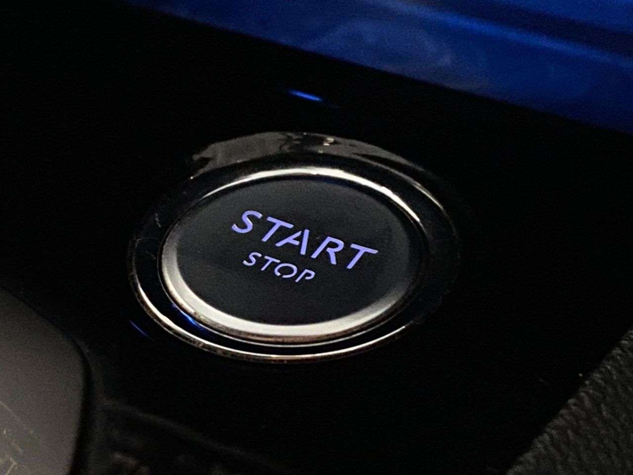 2018 PEUGEOT 5008 2018 PEUGEOT 5008