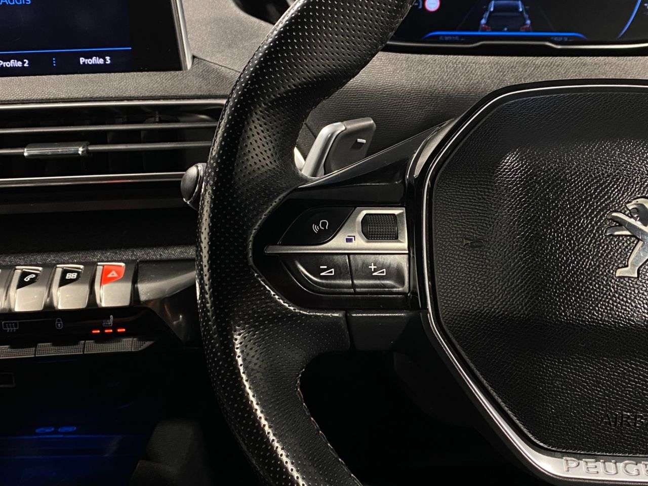 2018 PEUGEOT 5008 2018 PEUGEOT 5008