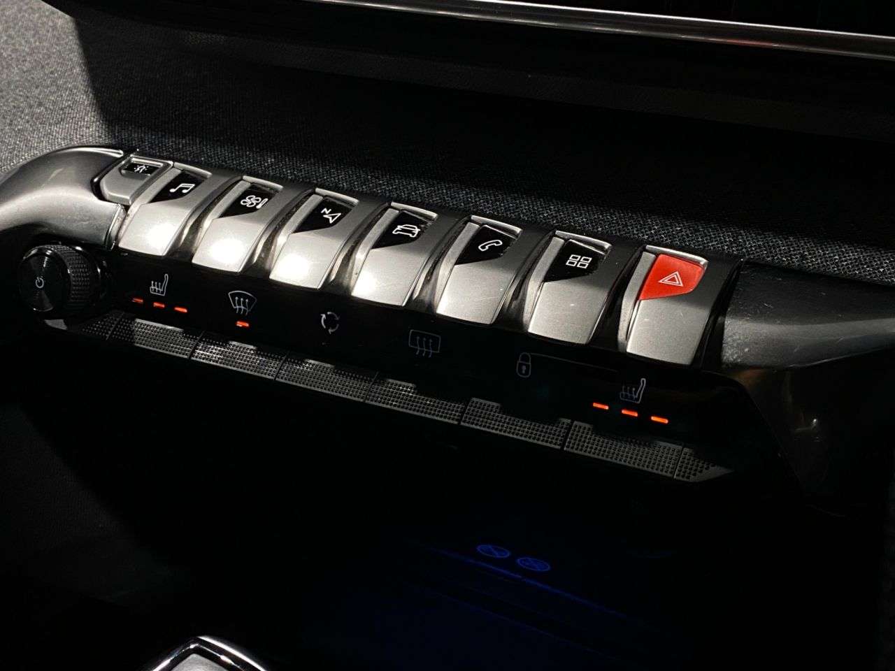 2018 PEUGEOT 5008 2018 PEUGEOT 5008