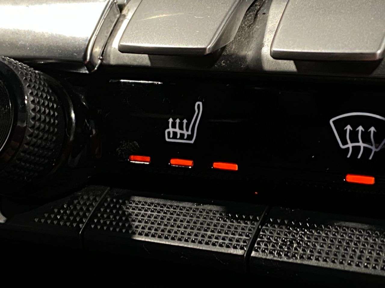 2018 PEUGEOT 5008 2018 PEUGEOT 5008