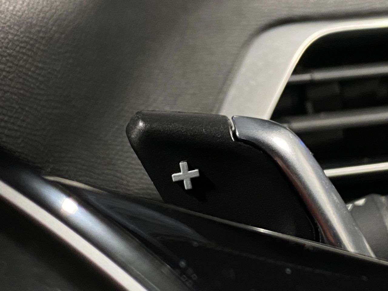 2018 PEUGEOT 5008 2018 PEUGEOT 5008