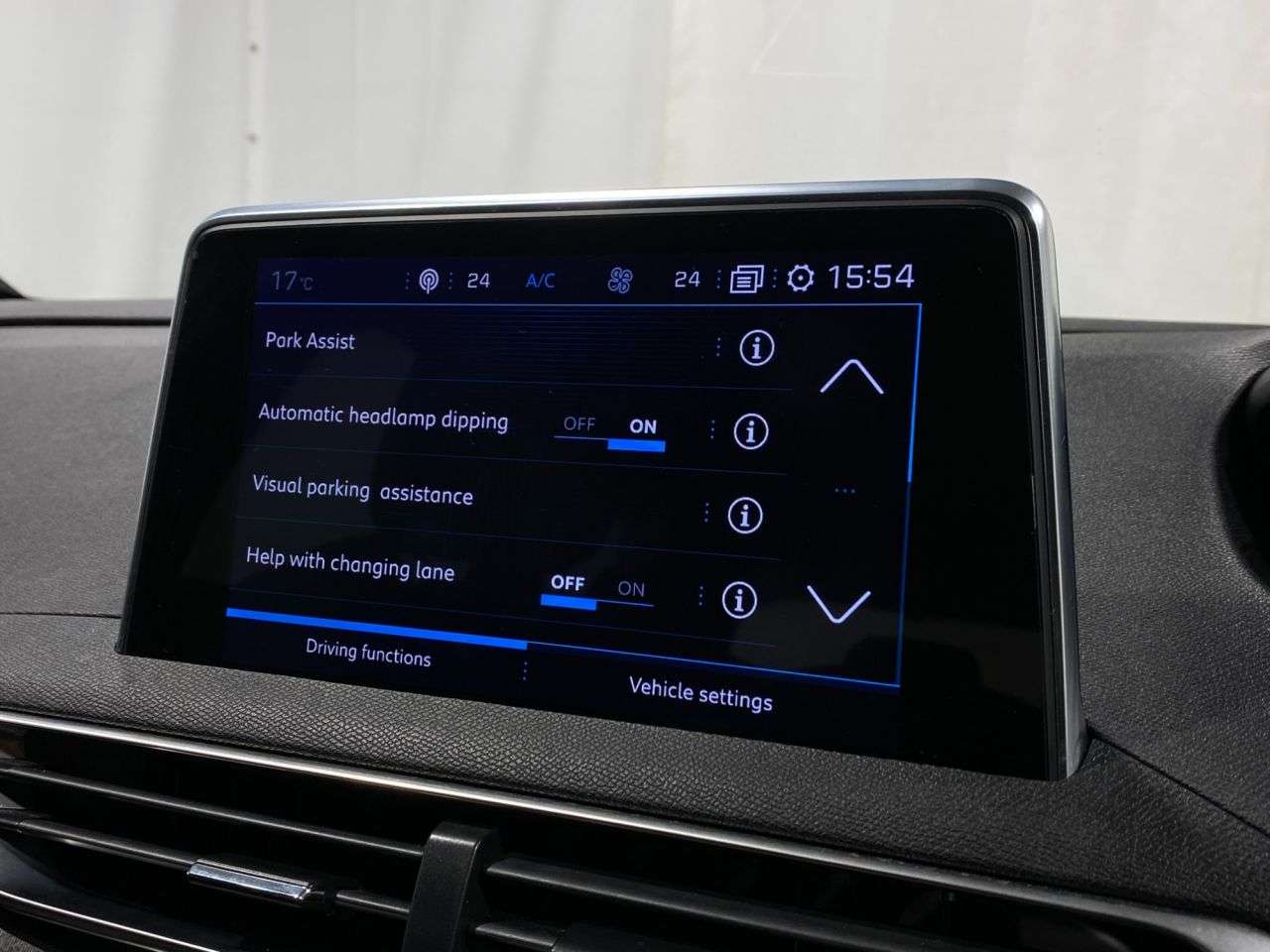 2018 PEUGEOT 5008 2018 PEUGEOT 5008