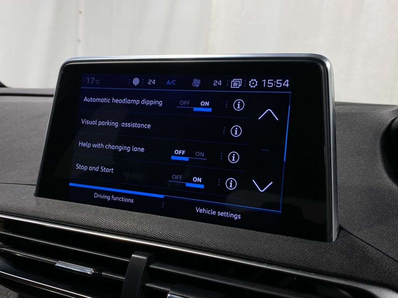 2018 PEUGEOT 5008 2018 PEUGEOT 5008