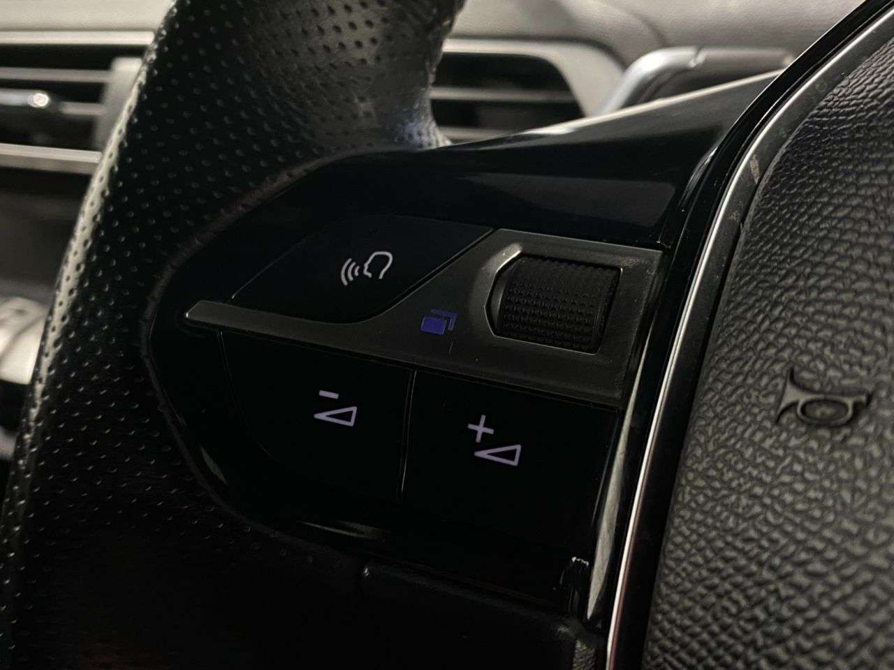 2018 PEUGEOT 5008 2018 PEUGEOT 5008