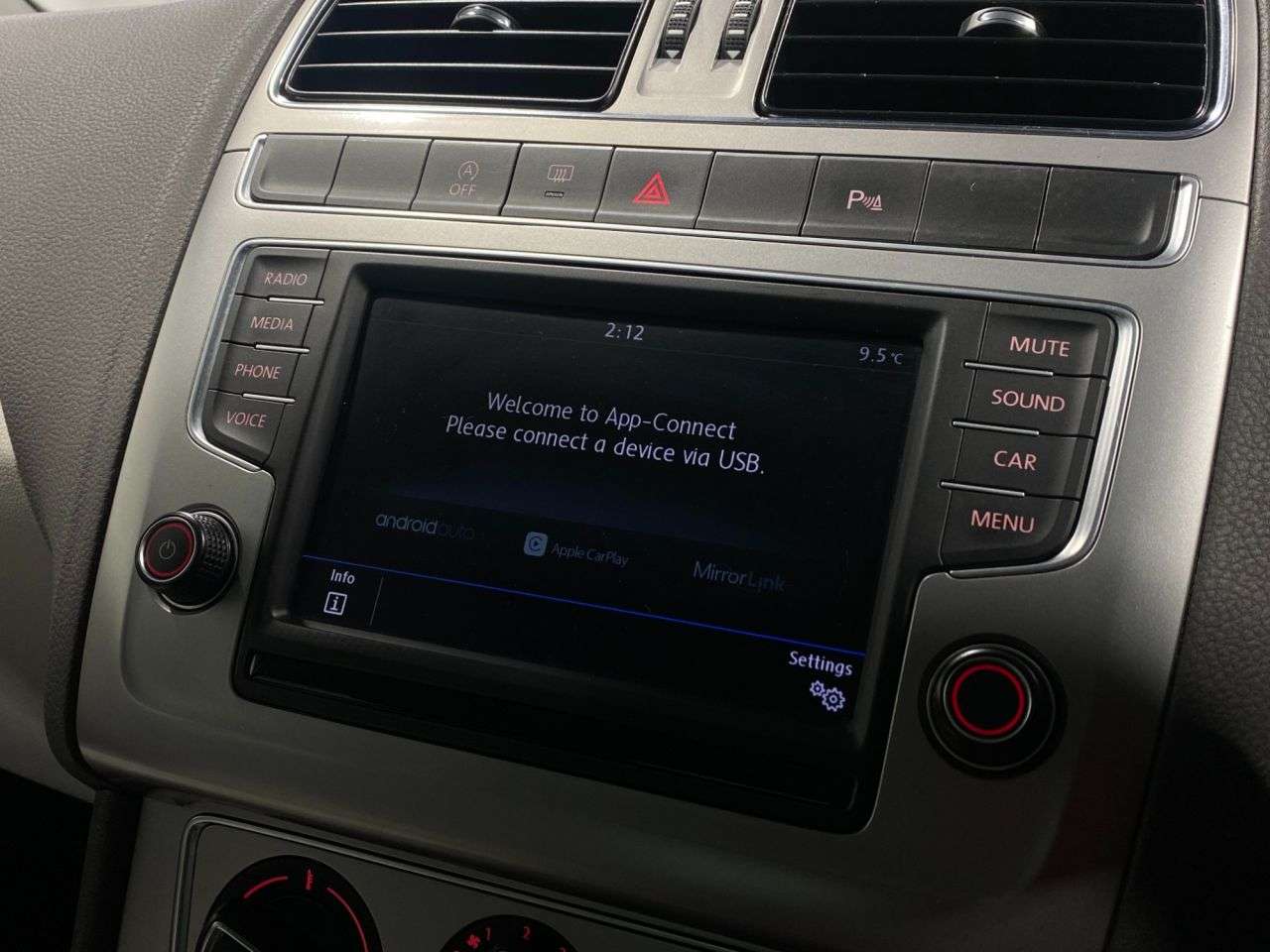 2017 VOLKSWAGEN POLO 2017 VOLKSWAGEN POLO