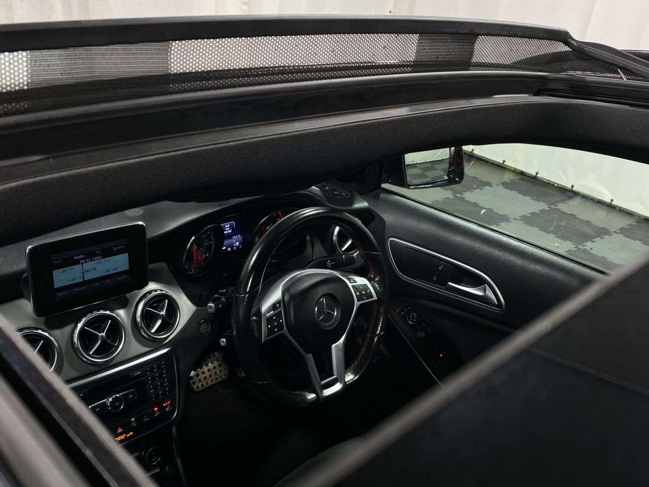 2015 MERCEDES-BENZ GLA 2015 MERCEDES-BENZ GLA