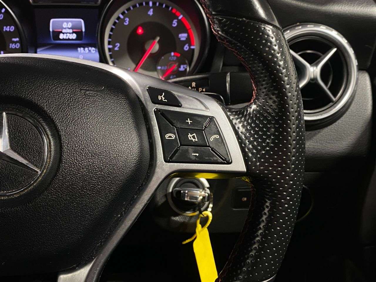 2015 MERCEDES-BENZ GLA 2015 MERCEDES-BENZ GLA