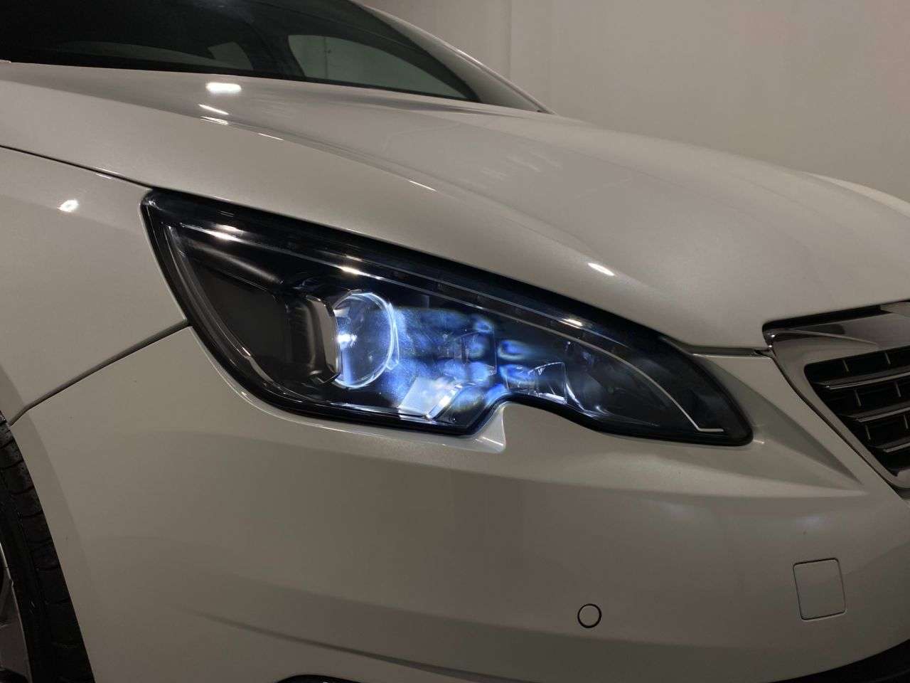 2017 PEUGEOT 308 2017 PEUGEOT 308