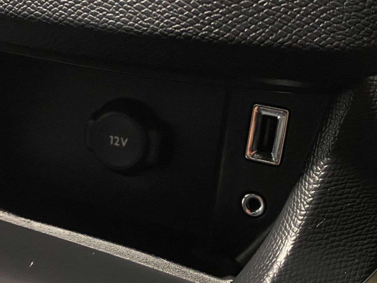 2017 PEUGEOT 308 2017 PEUGEOT 308