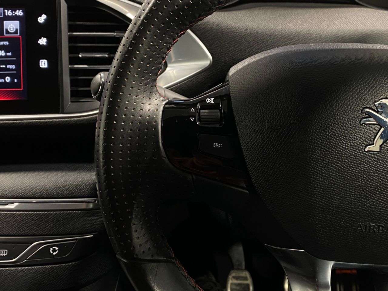 2017 PEUGEOT 308 2017 PEUGEOT 308