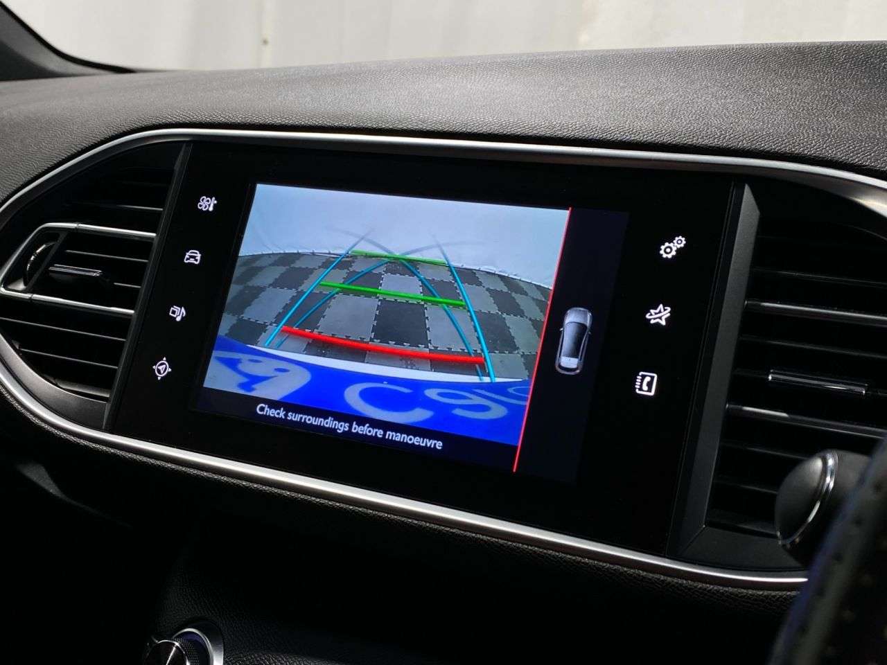 2017 PEUGEOT 308 2017 PEUGEOT 308