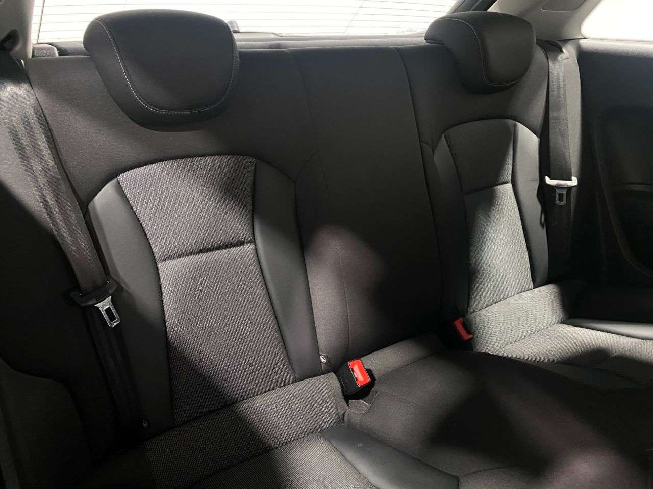 2016 AUDI A1 2016 AUDI A1