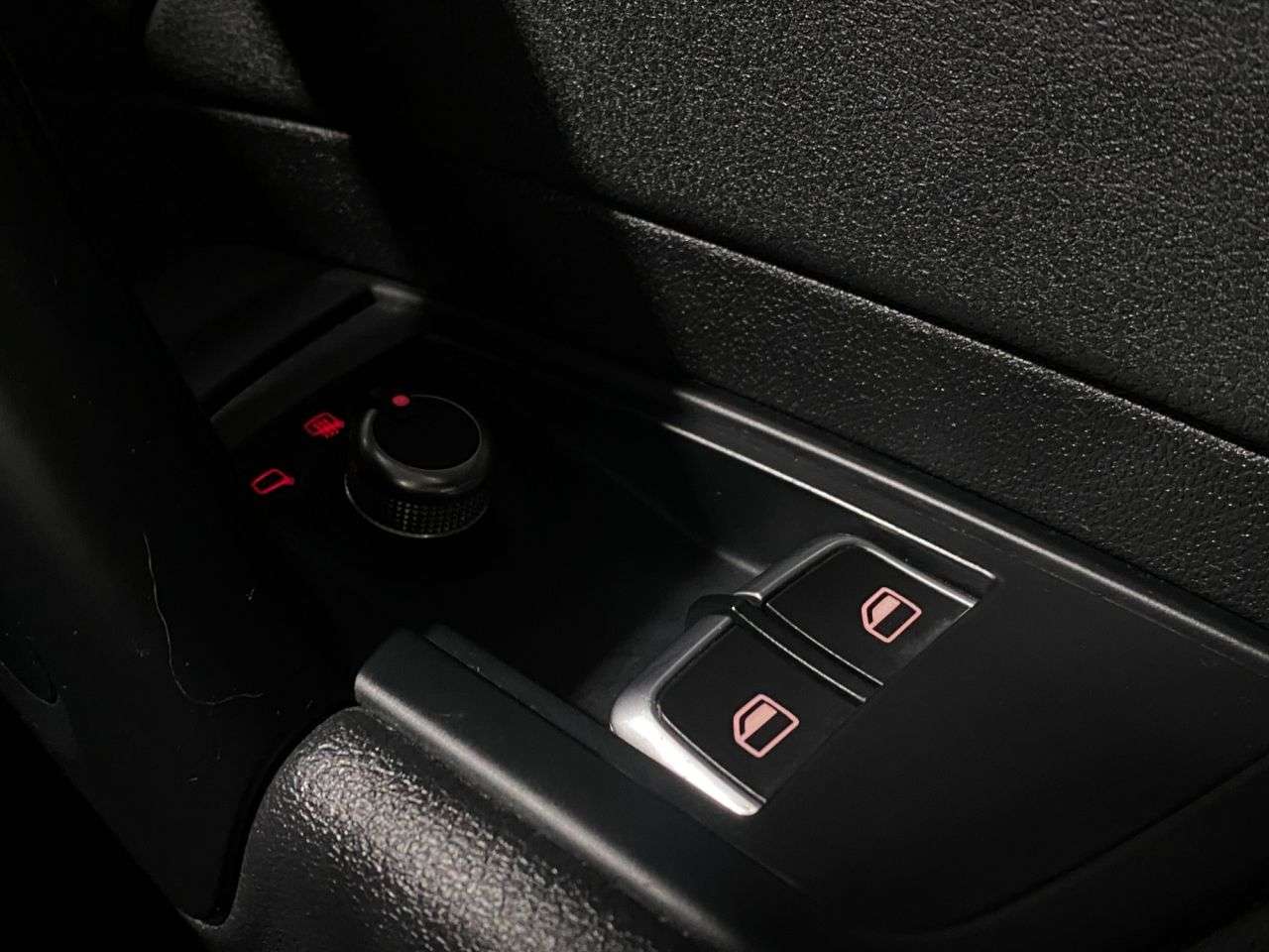 2016 AUDI A1 2016 AUDI A1