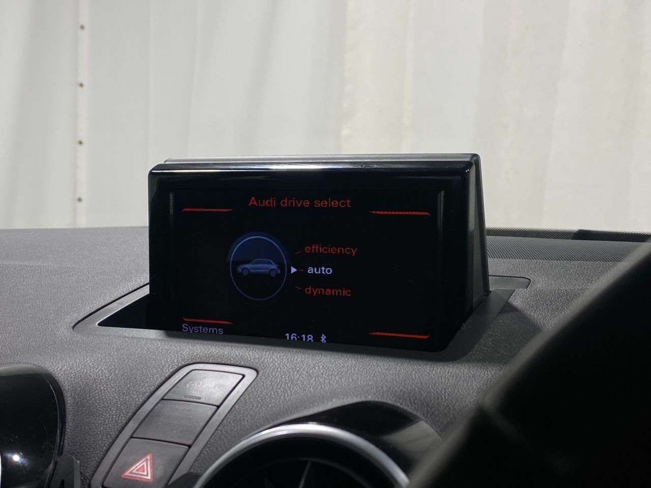 2016 AUDI A1 2016 AUDI A1