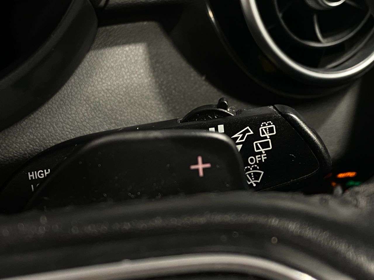 2016 AUDI A1 2016 AUDI A1