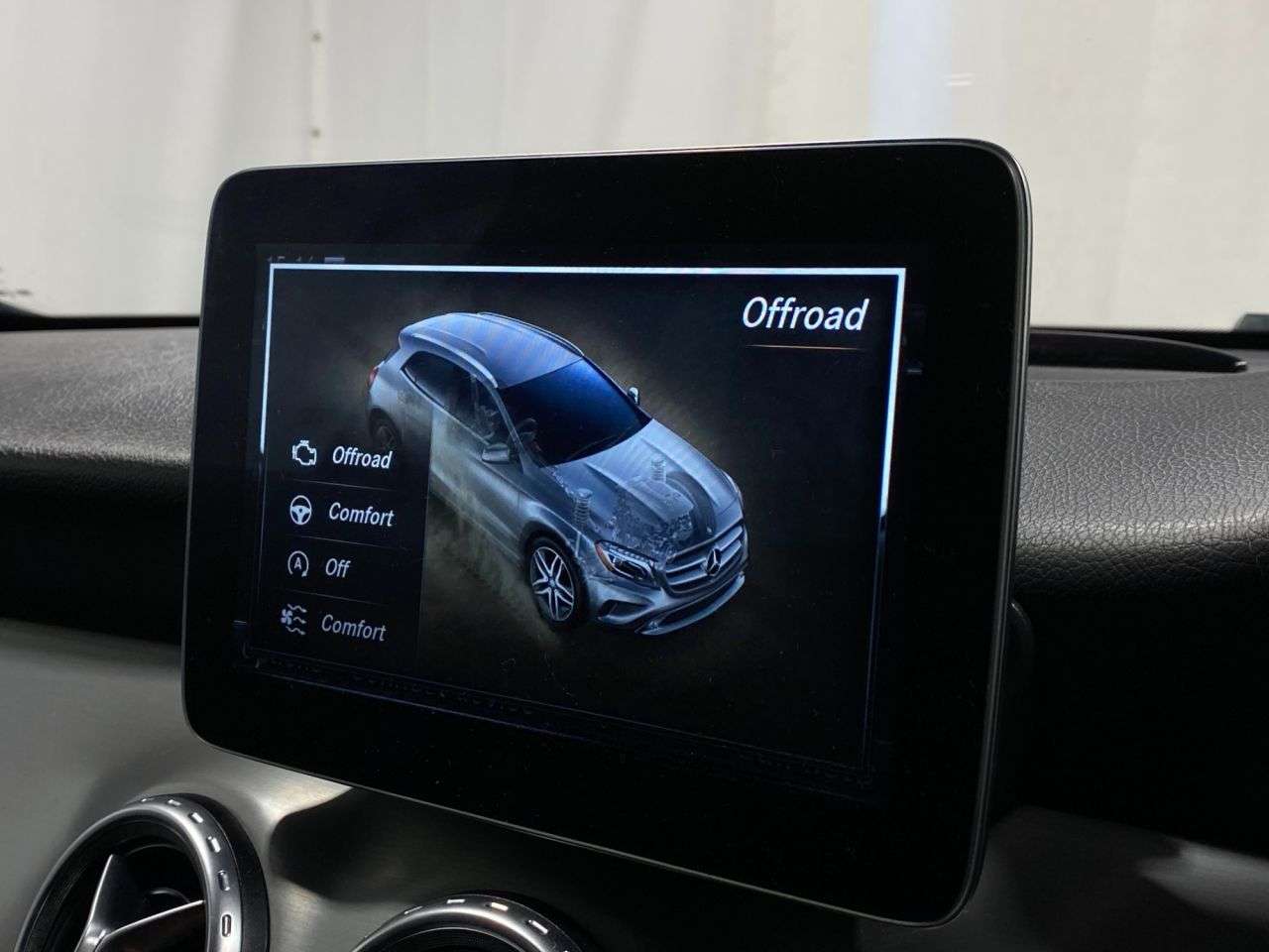 2017 MERCEDES-BENZ GLA 2017 MERCEDES-BENZ GLA