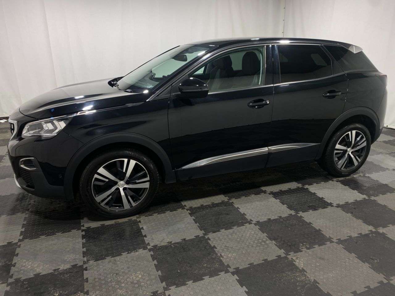 2018 PEUGEOT 3008 2018 PEUGEOT 3008