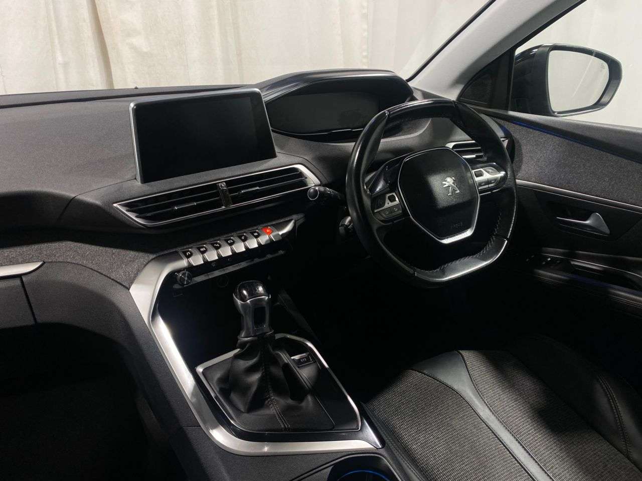 2018 PEUGEOT 3008 2018 PEUGEOT 3008