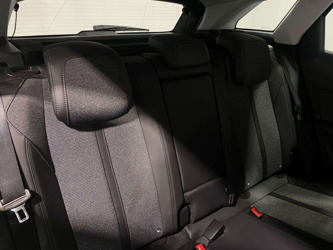 2018 PEUGEOT 3008 2018 PEUGEOT 3008