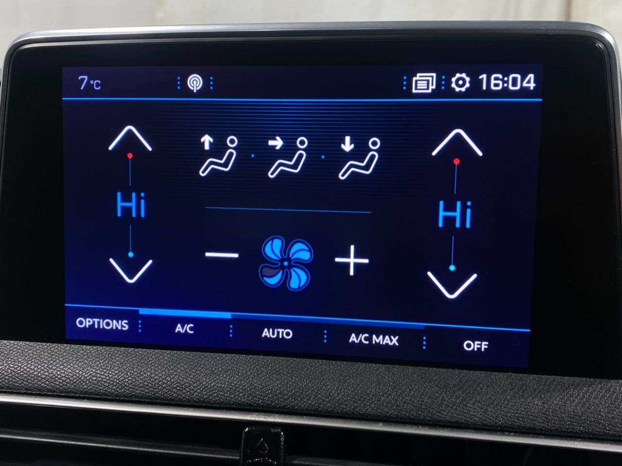 2018 PEUGEOT 3008 2018 PEUGEOT 3008