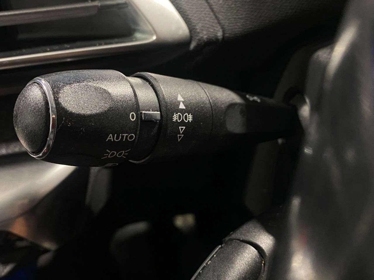 2018 PEUGEOT 3008 2018 PEUGEOT 3008