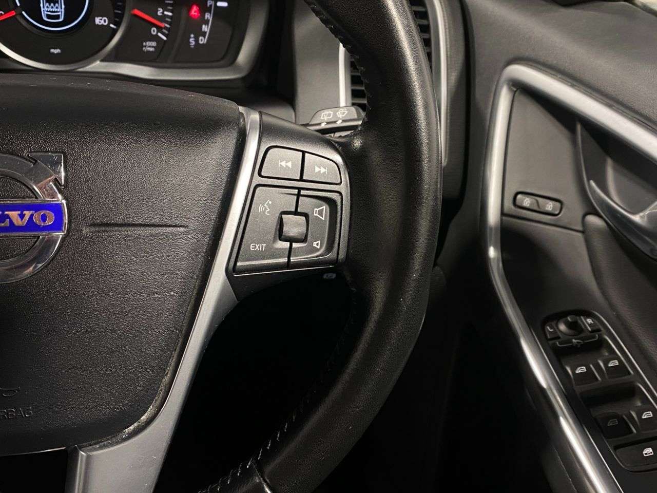 2016 VOLVO XC60 2016 VOLVO XC60