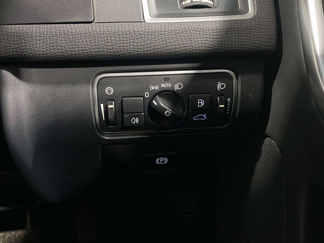 2016 VOLVO XC60 2016 VOLVO XC60