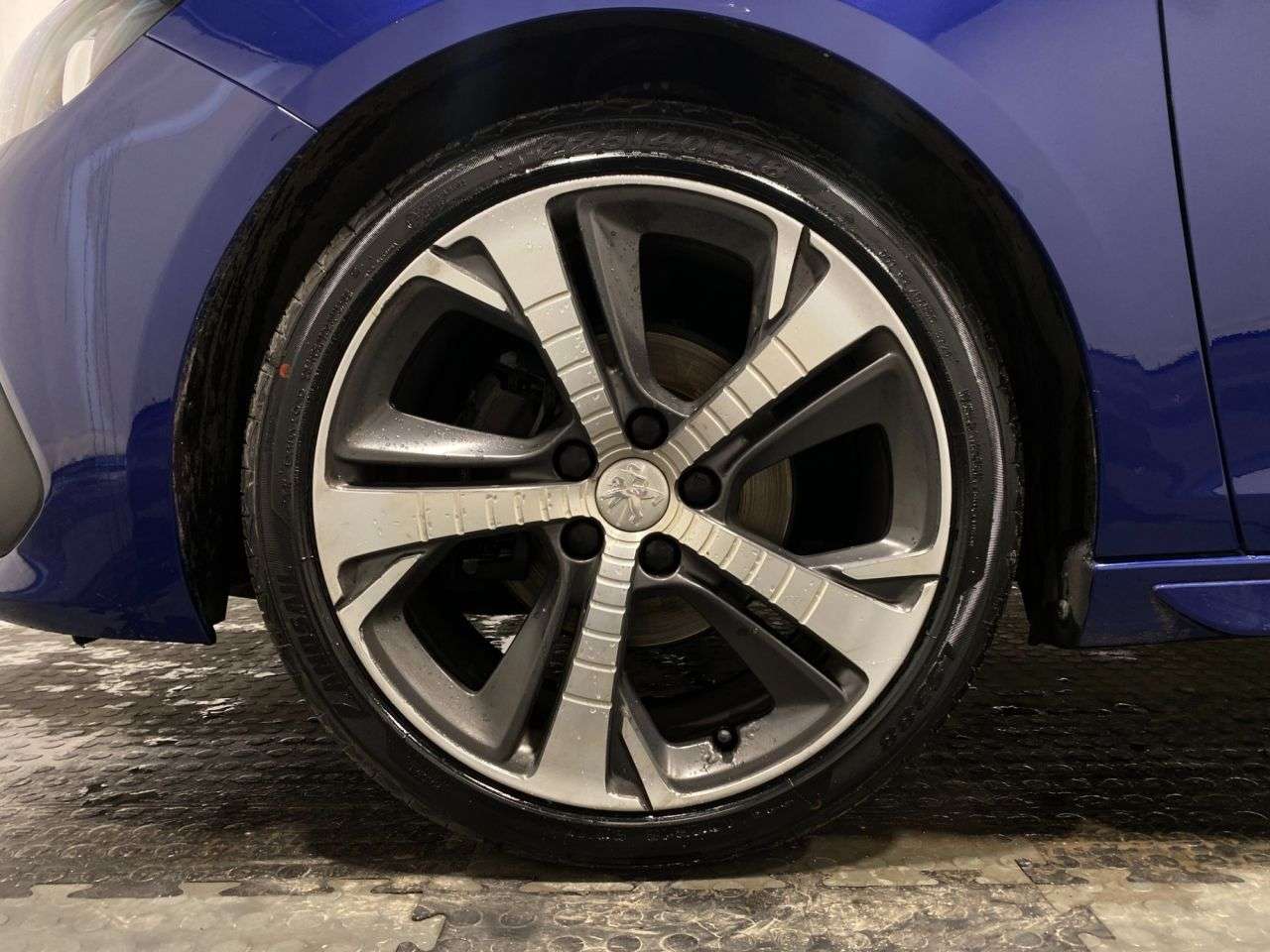 2019 PEUGEOT 308 2019 PEUGEOT 308