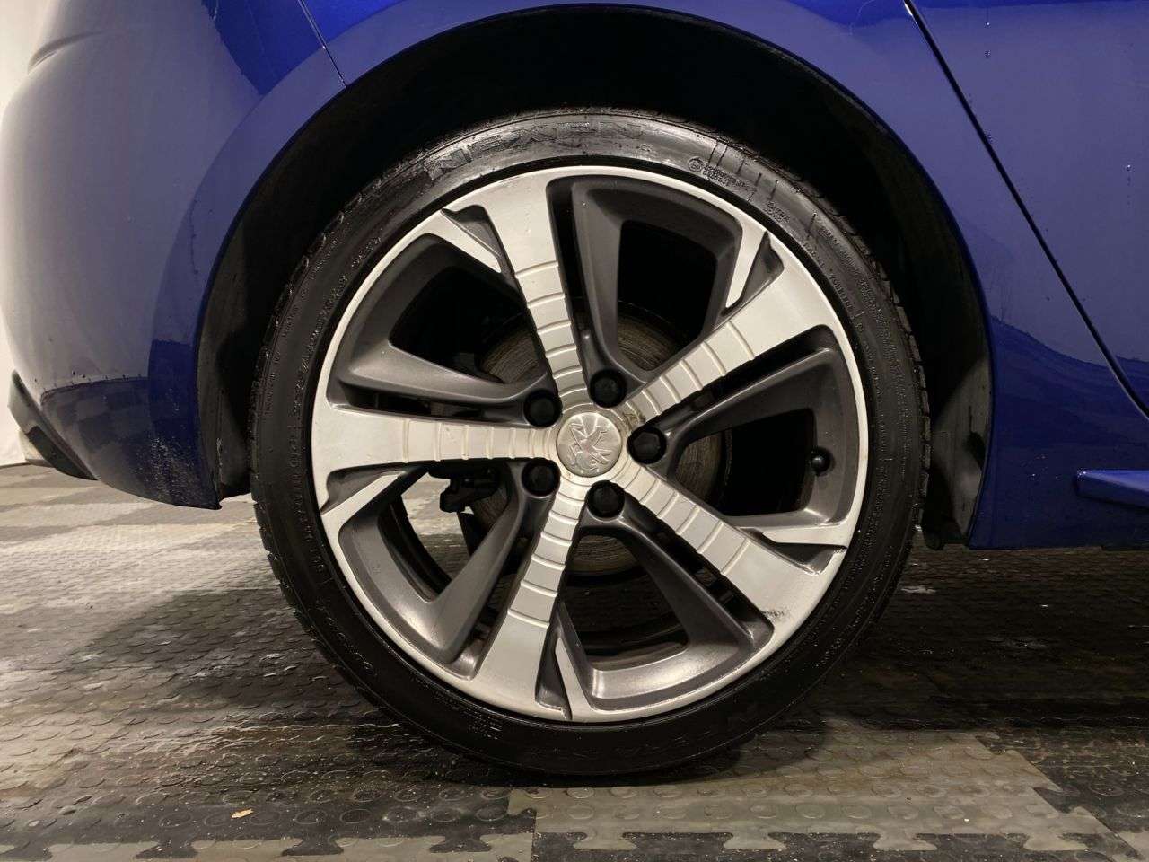 2019 PEUGEOT 308 2019 PEUGEOT 308