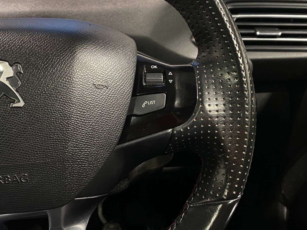 2019 PEUGEOT 308 2019 PEUGEOT 308