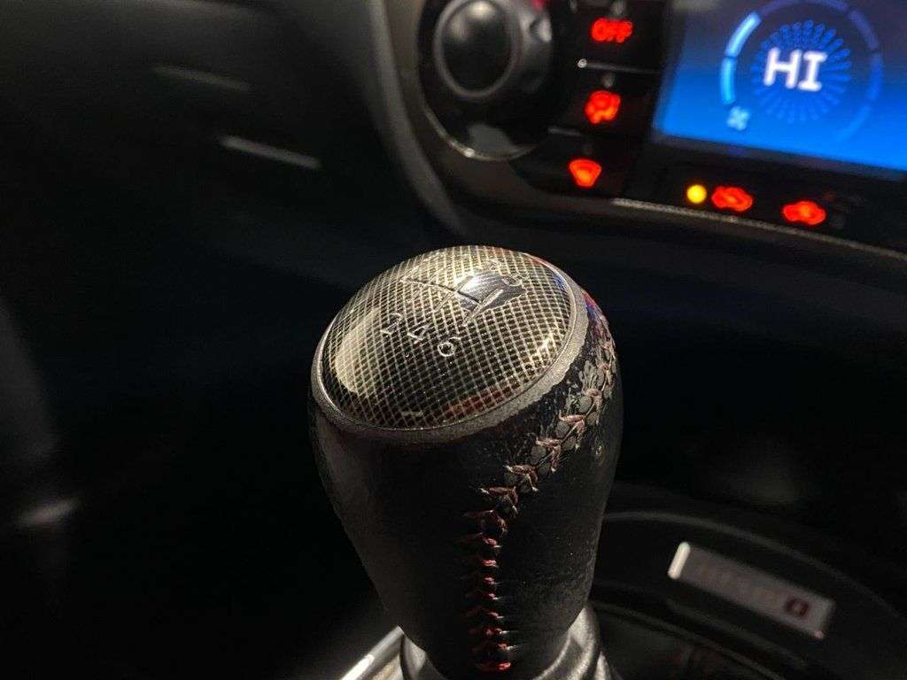 2015 NISSAN JUKE 2015 NISSAN JUKE