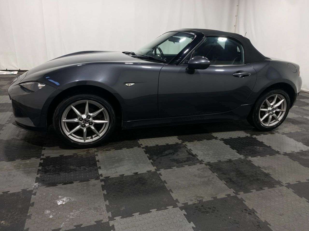 2016 MAZDA MX-5 2016 MAZDA MX-5