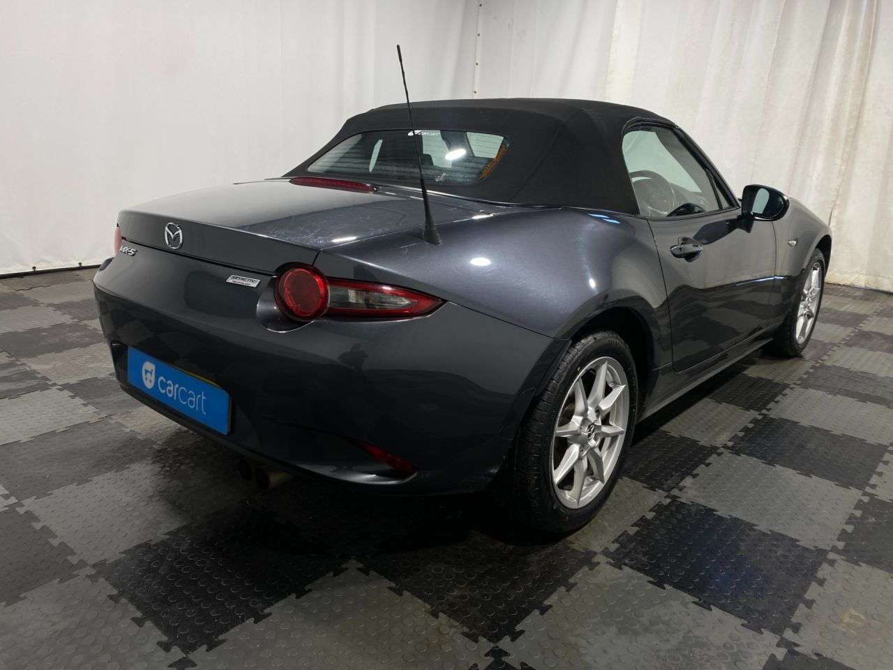 2016 MAZDA MX-5 2016 MAZDA MX-5