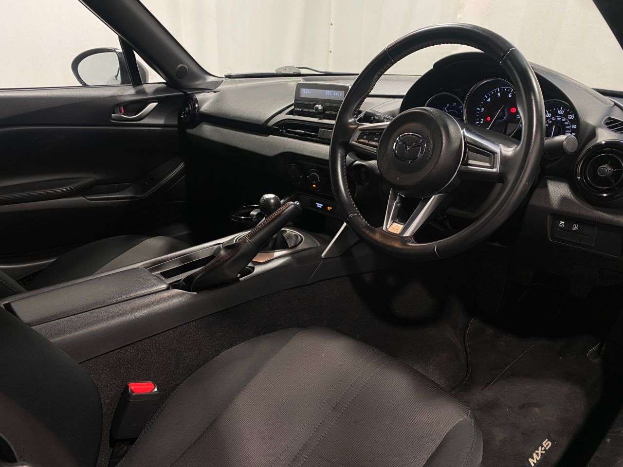 2016 MAZDA MX-5 2016 MAZDA MX-5