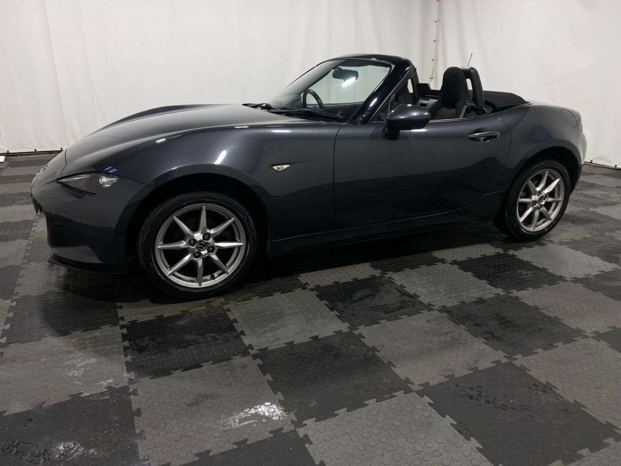 2016 MAZDA MX-5 2016 MAZDA MX-5