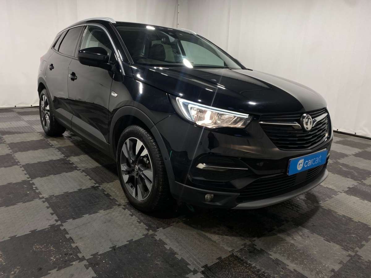 Check out this Vauxhall Grandland X 2018 Diesel Manual